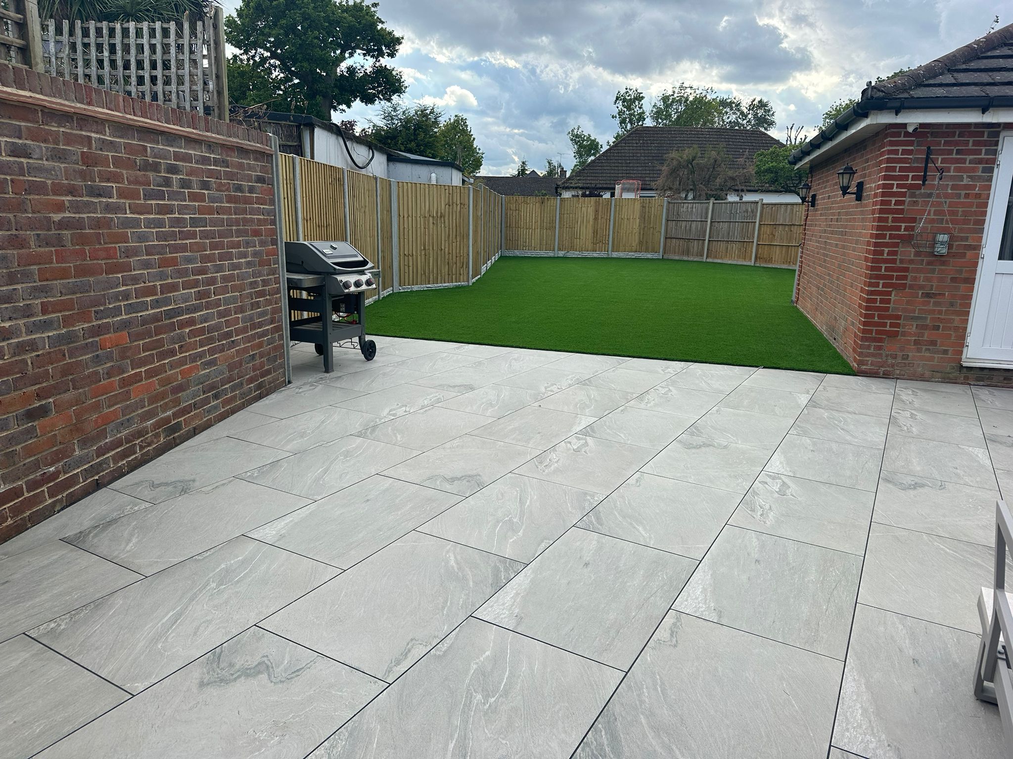 Patios, Gras, Driveway, Turfing, Garden Wall, Fencing