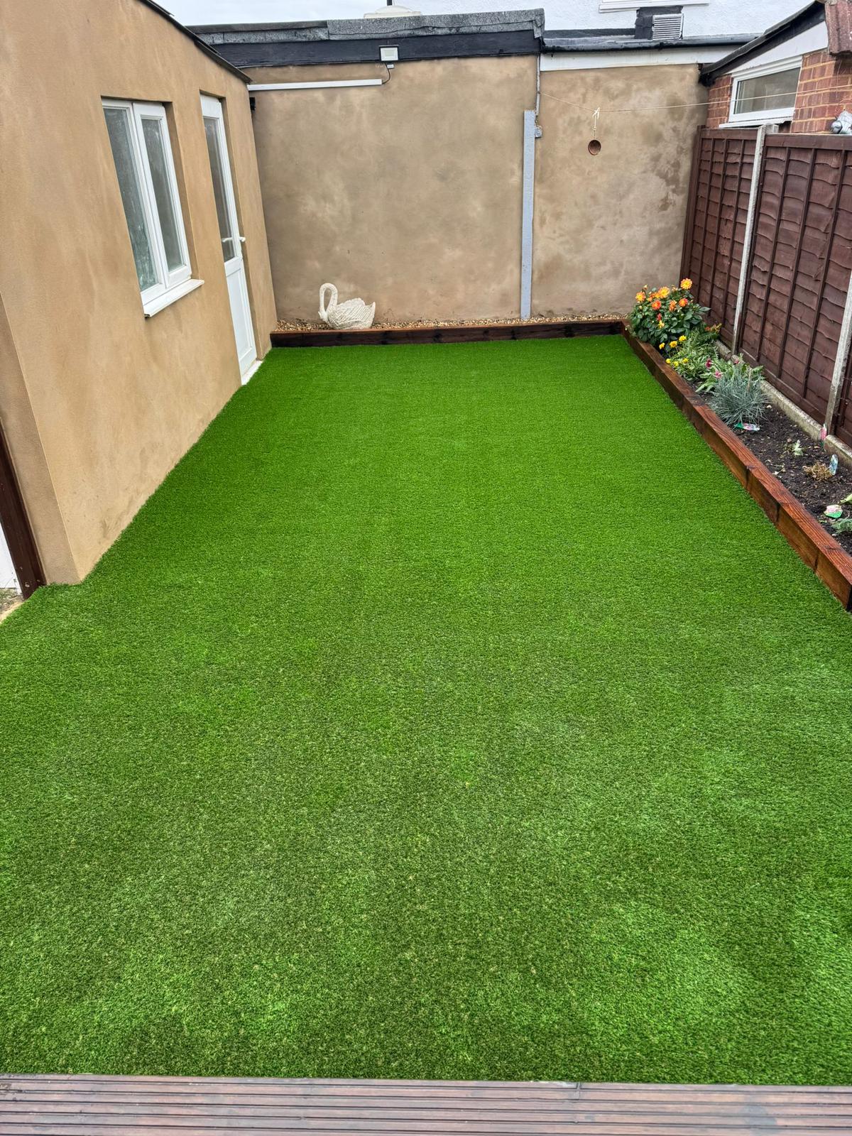Patios, Gras, Driveway, Turfing, Garden Wall, Fencing